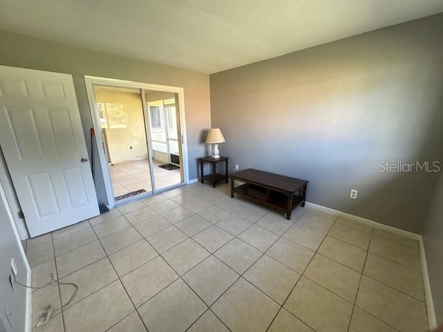 待售: $299,000 (3 贝兹, 2 浴室, 1563 平方英尺)