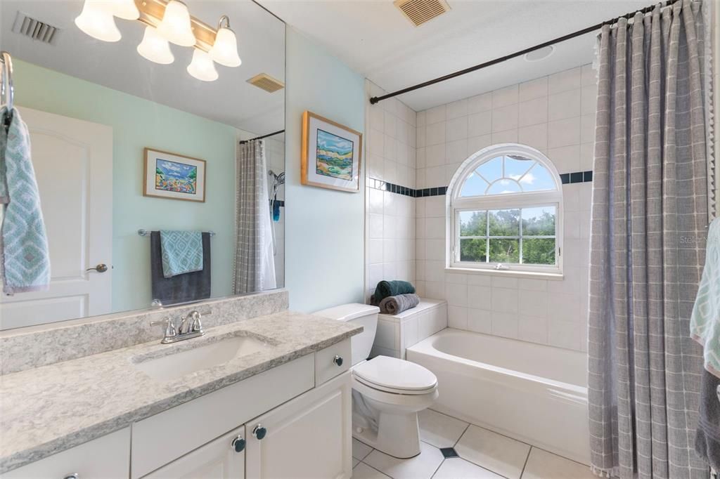 En Venta: $2,170,000 (4 camas, 3 baños, 2838 Pies cuadrados)