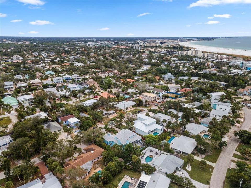 En Venta: $2,170,000 (4 camas, 3 baños, 2838 Pies cuadrados)