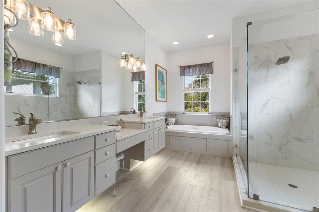 En Venta: $2,170,000 (4 camas, 3 baños, 2838 Pies cuadrados)