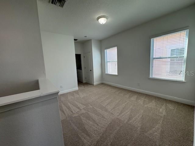 В аренду: $2,890 (4 спален, 3 ванн, 1936 Квадратных фут)