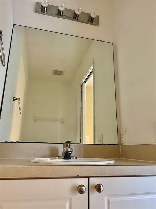 出租: $1,850 (2 贝兹, 2 浴室, 1120 平方英尺)