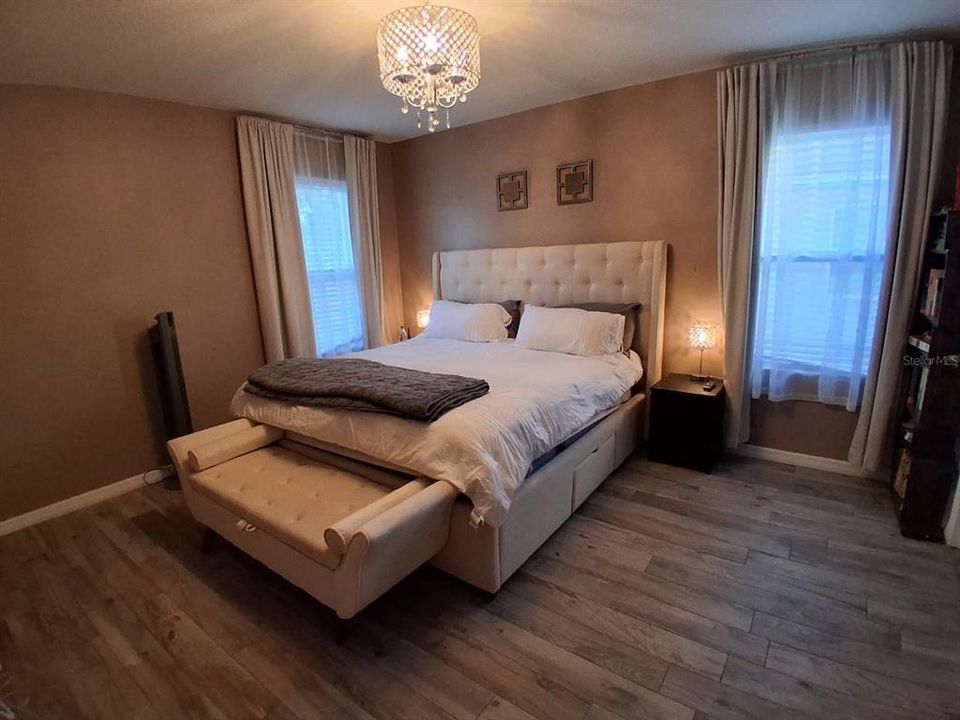 For Sale: $259,900 (4 beds, 2 baths, 1788 Square Feet)