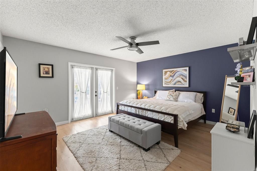 На продажу: $529,900 (3 спален, 2 ванн, 1519 Квадратных фут)