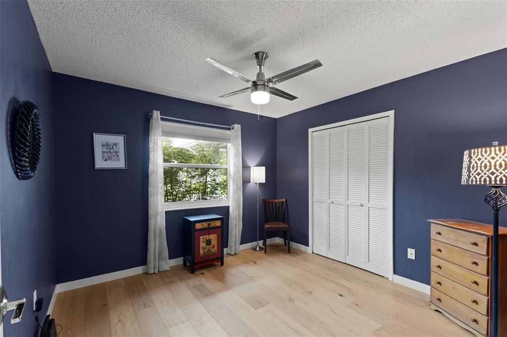 На продажу: $529,900 (3 спален, 2 ванн, 1519 Квадратных фут)