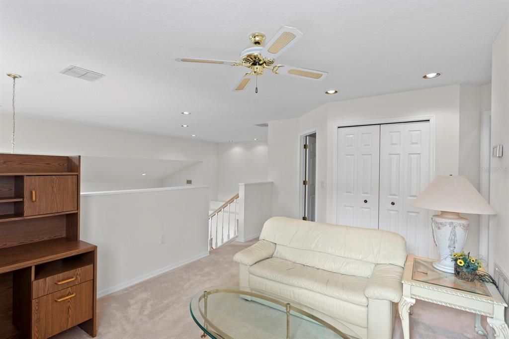 For Sale: $550,000 (3 beds, 2 baths, 2215 Square Feet)