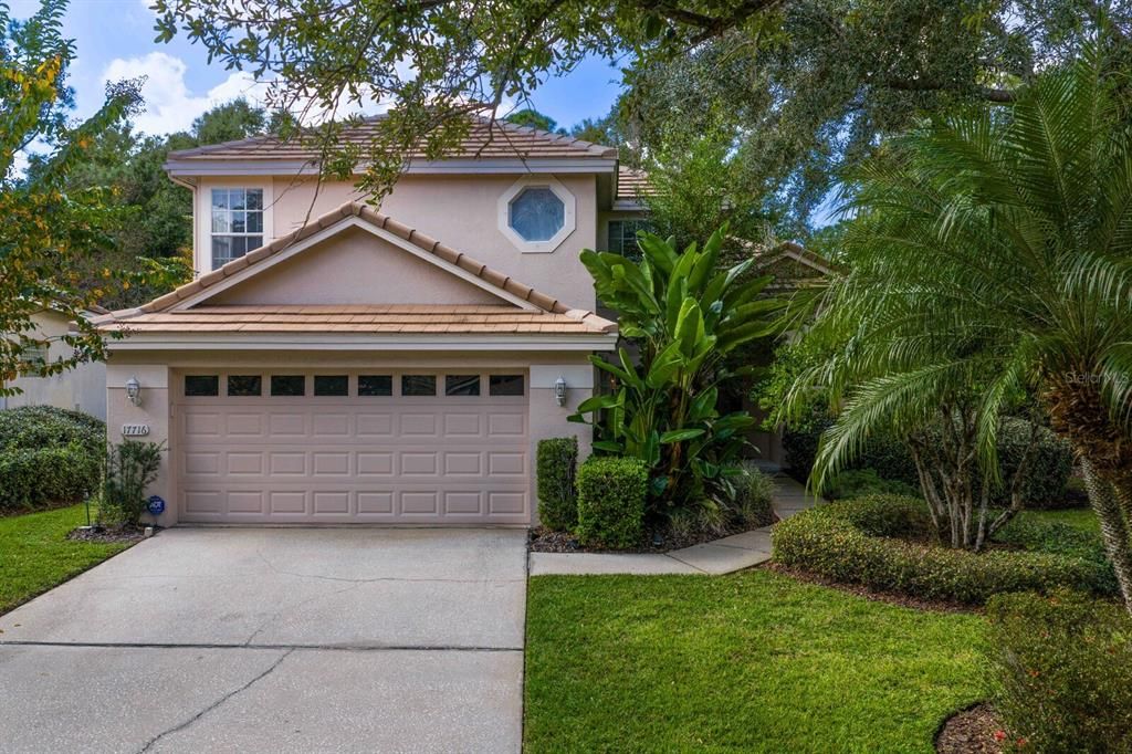 For Sale: $550,000 (3 beds, 2 baths, 2215 Square Feet)