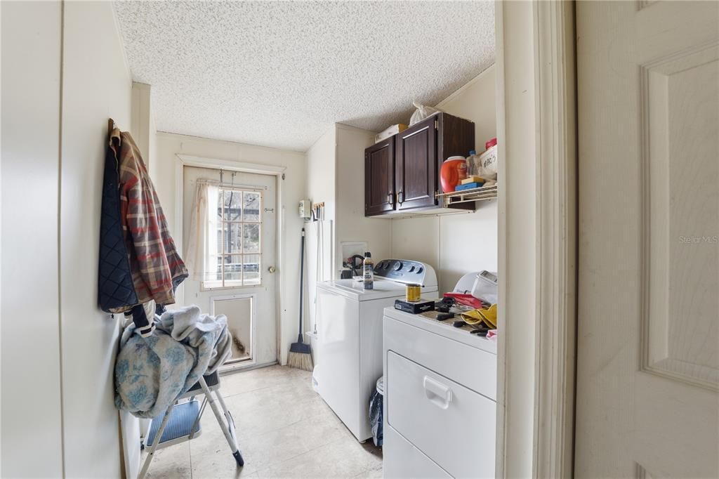 En Venta: $250,000 (3 camas, 2 baños, 1809 Pies cuadrados)