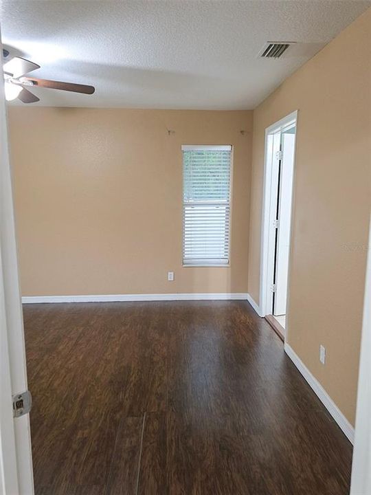 En Venta: $269,000 (3 camas, 2 baños, 1465 Pies cuadrados)