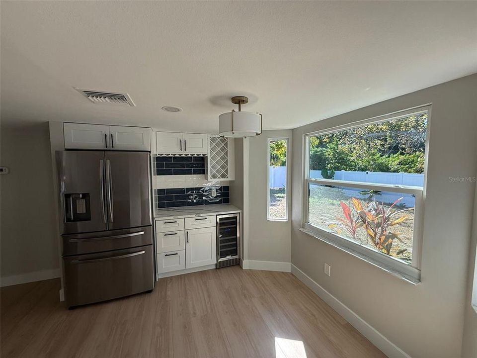 待售: $549,900 (3 贝兹, 2 浴室, 1578 平方英尺)