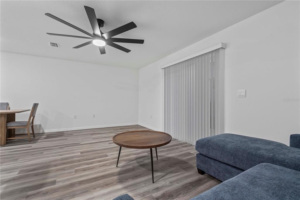 For Rent: $2,400 (3 beds, 2 baths, 1507 Square Feet)