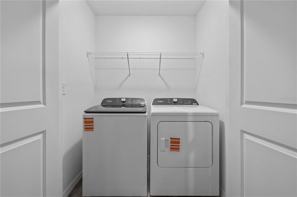 For Rent: $2,400 (3 beds, 2 baths, 1507 Square Feet)