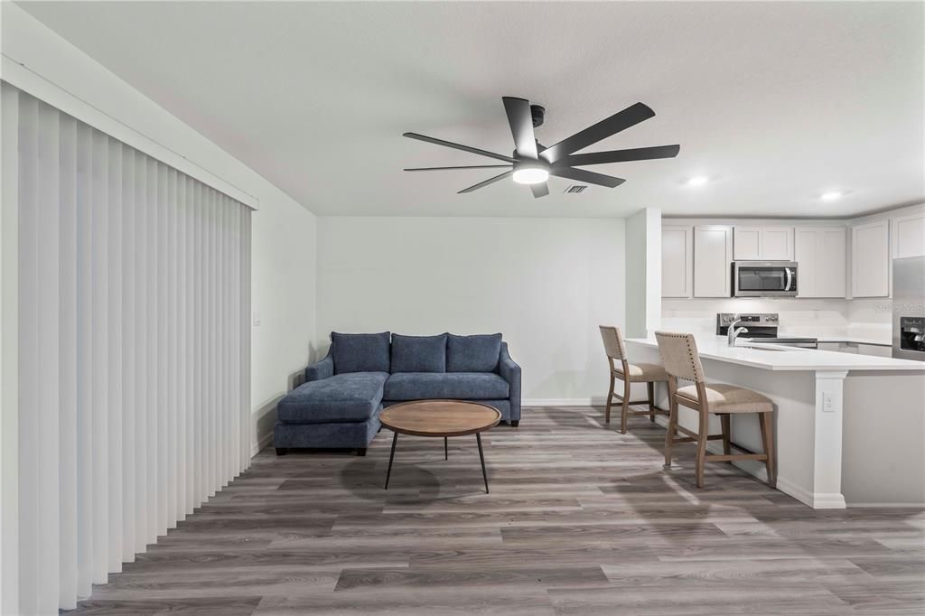 For Rent: $2,400 (3 beds, 2 baths, 1507 Square Feet)