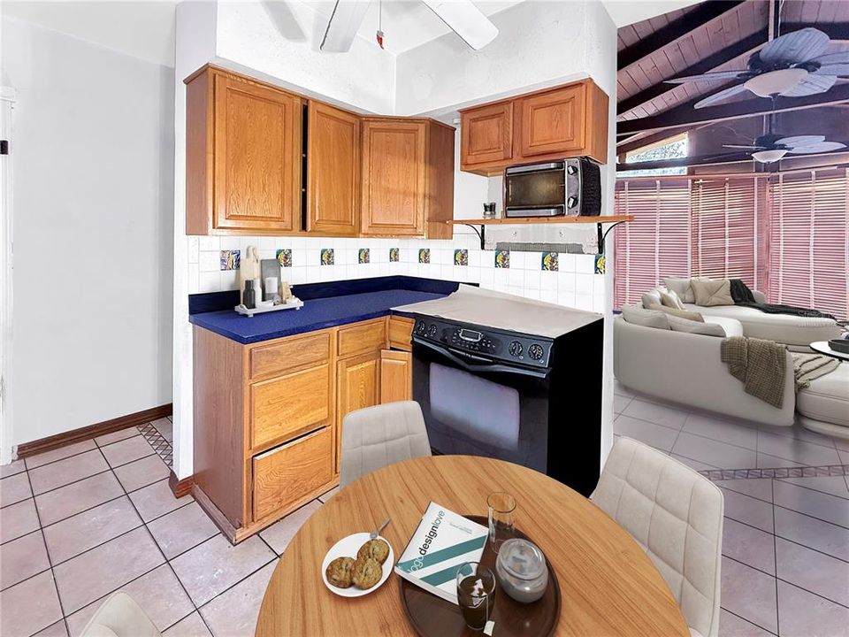 For Sale: $375,000 (4 beds, 3 baths, 2104 Square Feet)