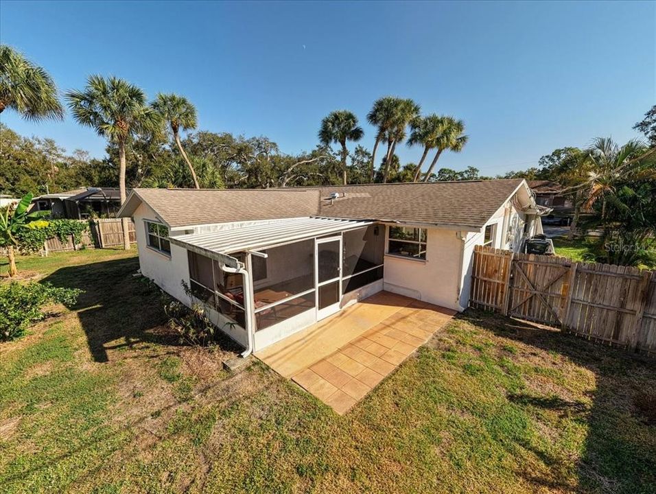 待售: $324,900 (2 贝兹, 2 浴室, 1267 平方英尺)