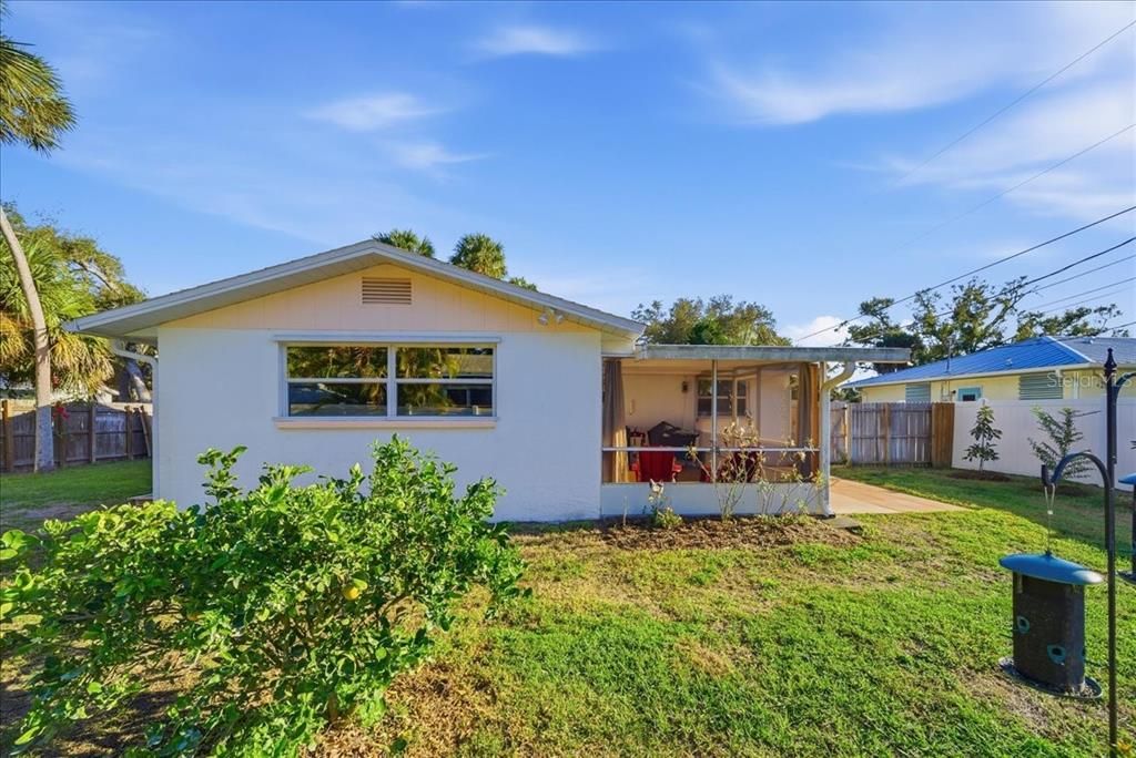 待售: $324,900 (2 贝兹, 2 浴室, 1267 平方英尺)