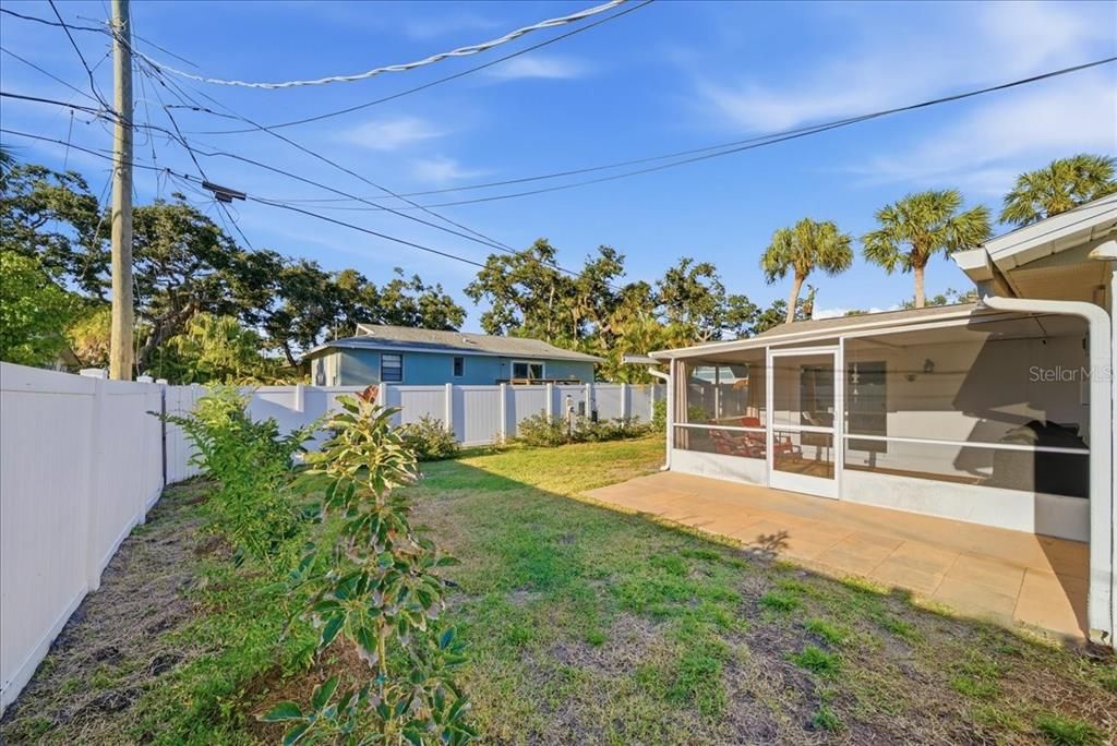 待售: $324,900 (2 贝兹, 2 浴室, 1267 平方英尺)