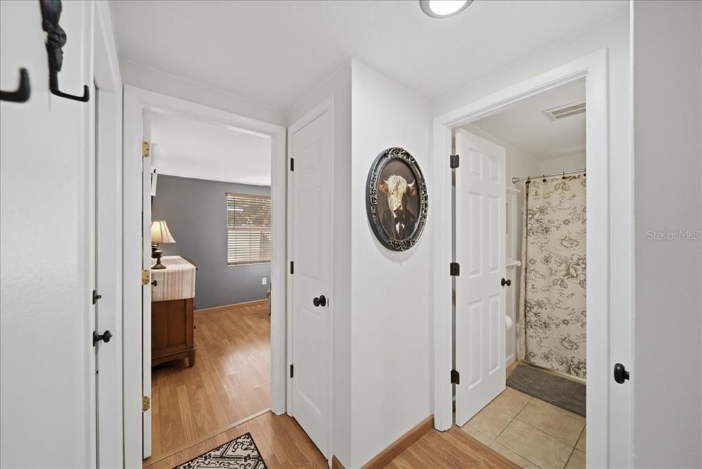 待售: $324,900 (2 贝兹, 2 浴室, 1267 平方英尺)