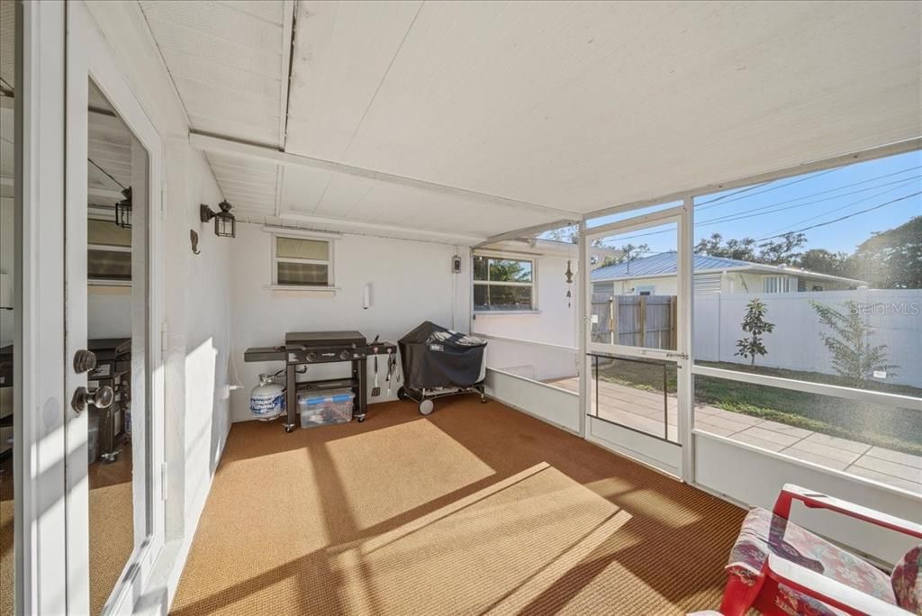 待售: $324,900 (2 贝兹, 2 浴室, 1267 平方英尺)