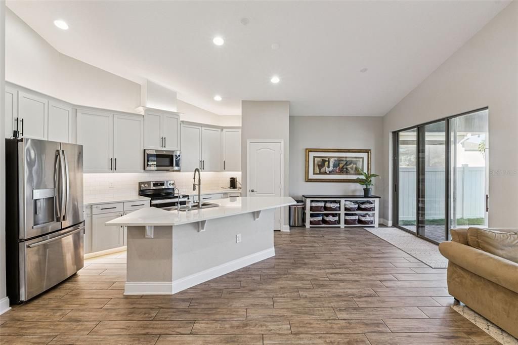 出租: $2,900 (3 贝兹, 2 浴室, 1754 平方英尺)