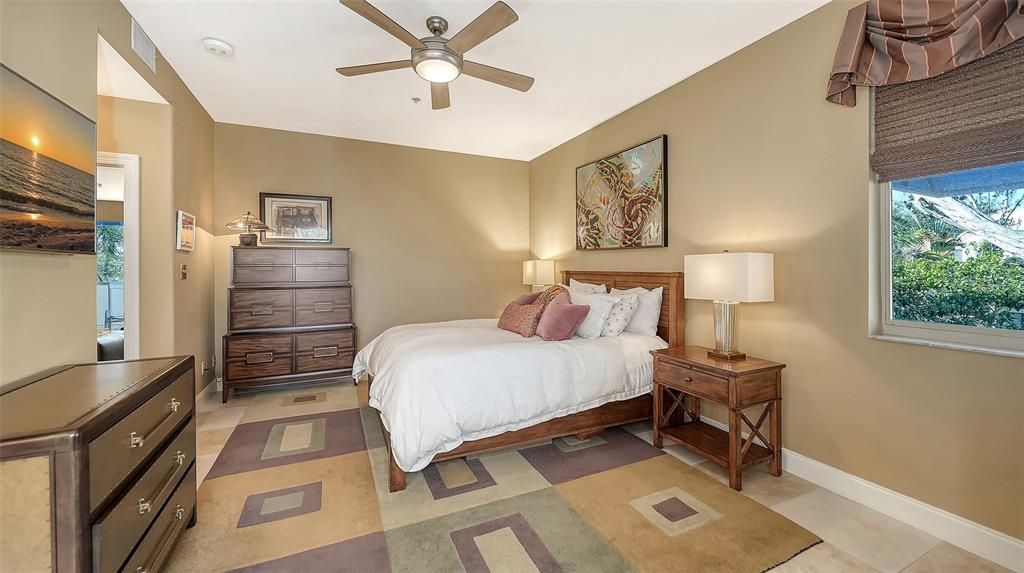 На продажу: $899,000 (3 спален, 3 ванн, 2135 Квадратных фут)