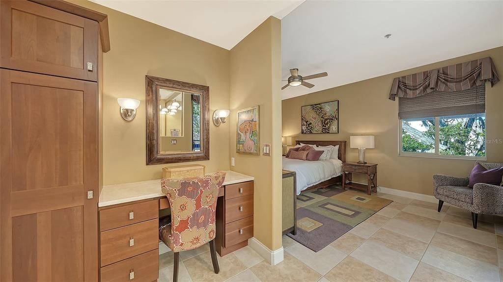 На продажу: $899,000 (3 спален, 3 ванн, 2135 Квадратных фут)