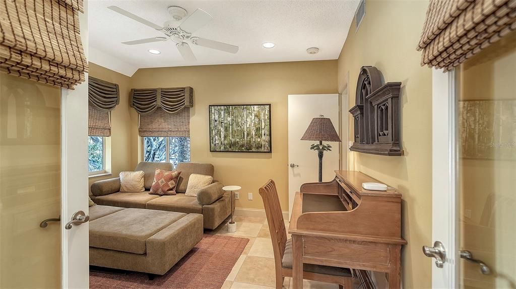 На продажу: $899,000 (3 спален, 3 ванн, 2135 Квадратных фут)