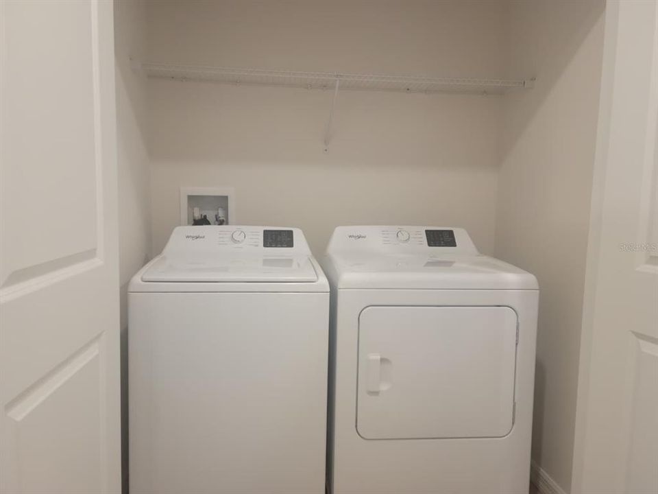 For Rent: $2,800 (3 beds, 2 baths, 1673 Square Feet)