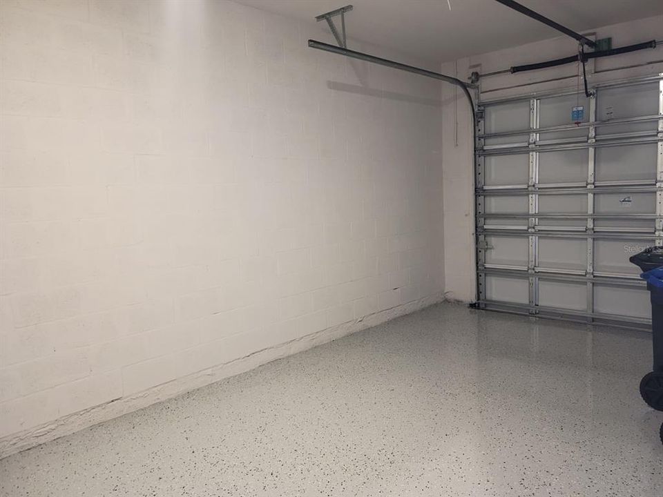 For Rent: $2,800 (3 beds, 2 baths, 1673 Square Feet)