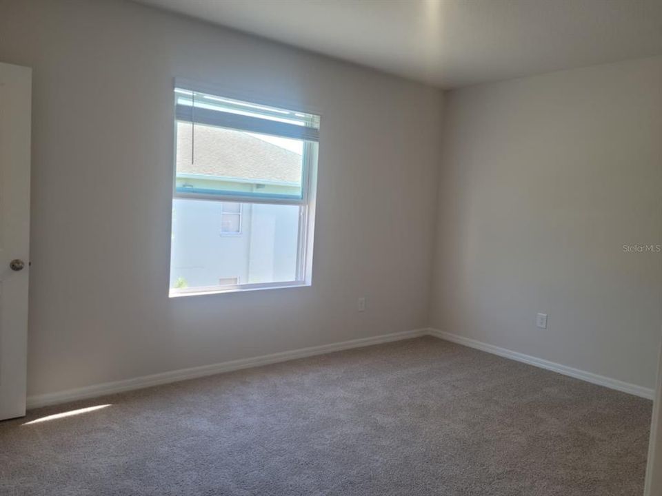 For Rent: $2,800 (3 beds, 2 baths, 1673 Square Feet)