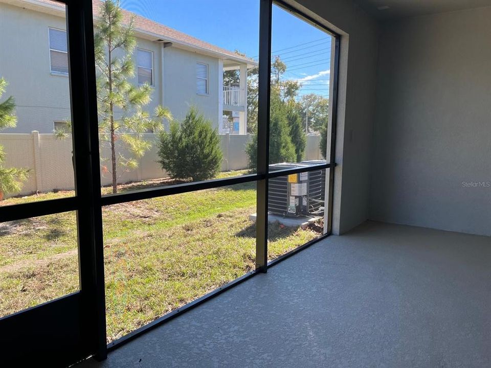 For Rent: $2,800 (3 beds, 2 baths, 1673 Square Feet)