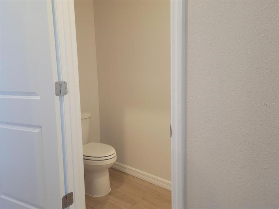 For Rent: $2,800 (3 beds, 2 baths, 1673 Square Feet)