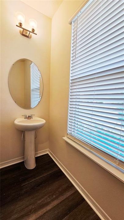 For Rent: $2,950 (3 beds, 2 baths, 2029 Square Feet)