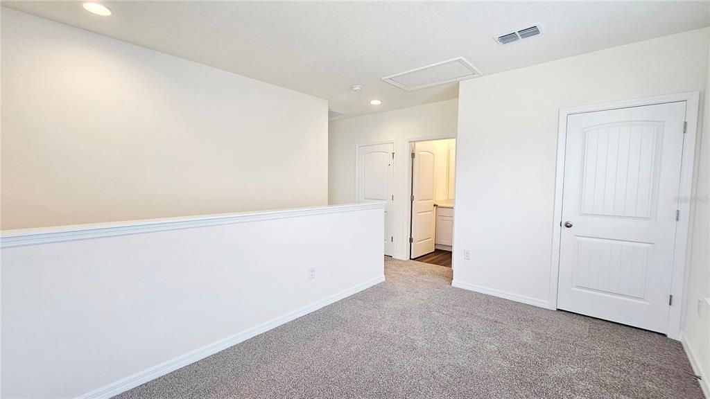 For Rent: $2,950 (3 beds, 2 baths, 2029 Square Feet)