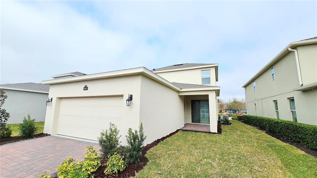 For Rent: $2,950 (3 beds, 2 baths, 2029 Square Feet)