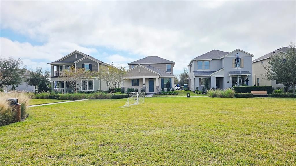 For Rent: $2,950 (3 beds, 2 baths, 2029 Square Feet)