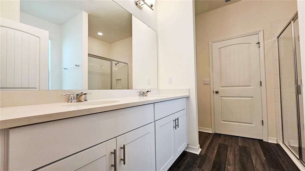 For Rent: $2,950 (3 beds, 2 baths, 2029 Square Feet)