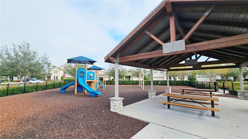 For Rent: $2,950 (3 beds, 2 baths, 2029 Square Feet)