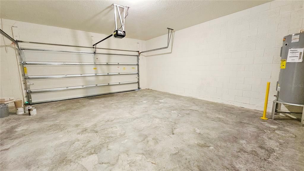 For Rent: $2,950 (3 beds, 2 baths, 2029 Square Feet)