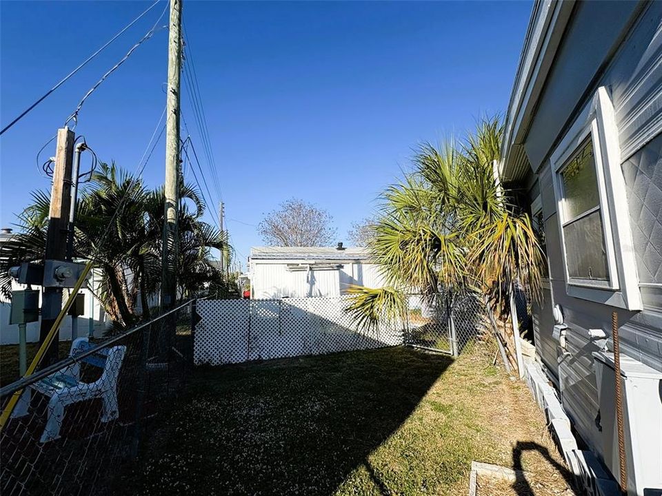 For Sale: $84,500 (1 beds, 1 baths, 630 Square Feet)