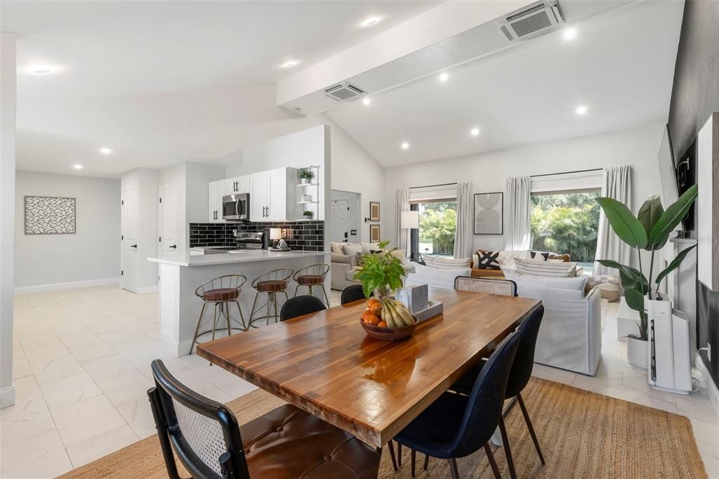 For Sale: $1,640,000 (5 beds, 3 baths, 2772 Square Feet)