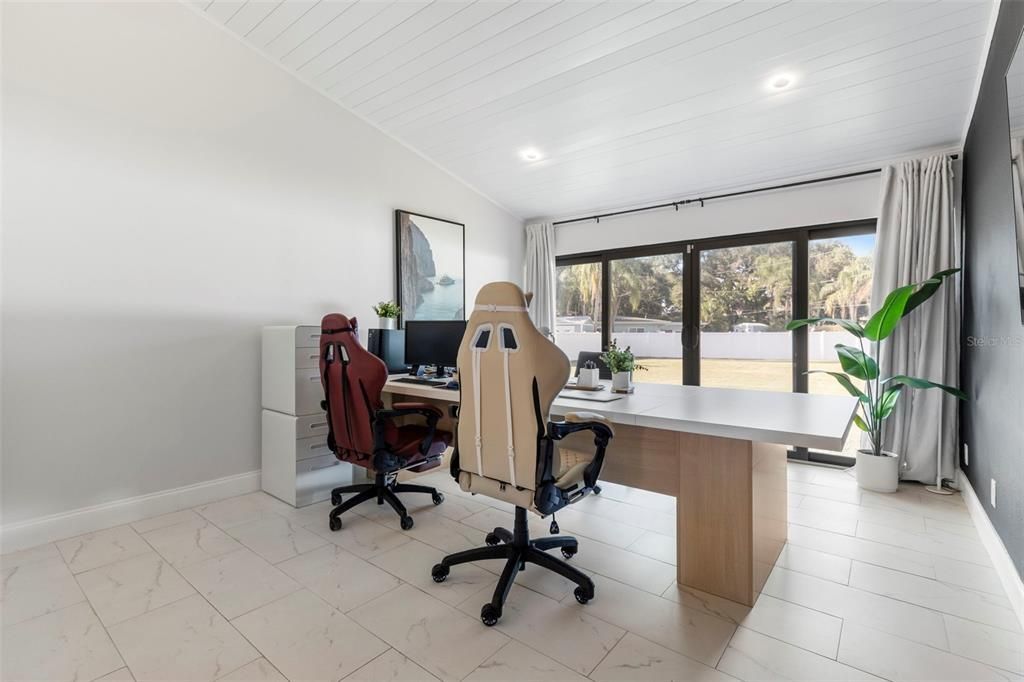 For Sale: $1,640,000 (5 beds, 3 baths, 2772 Square Feet)