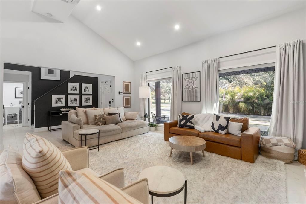 For Sale: $1,640,000 (5 beds, 3 baths, 2772 Square Feet)