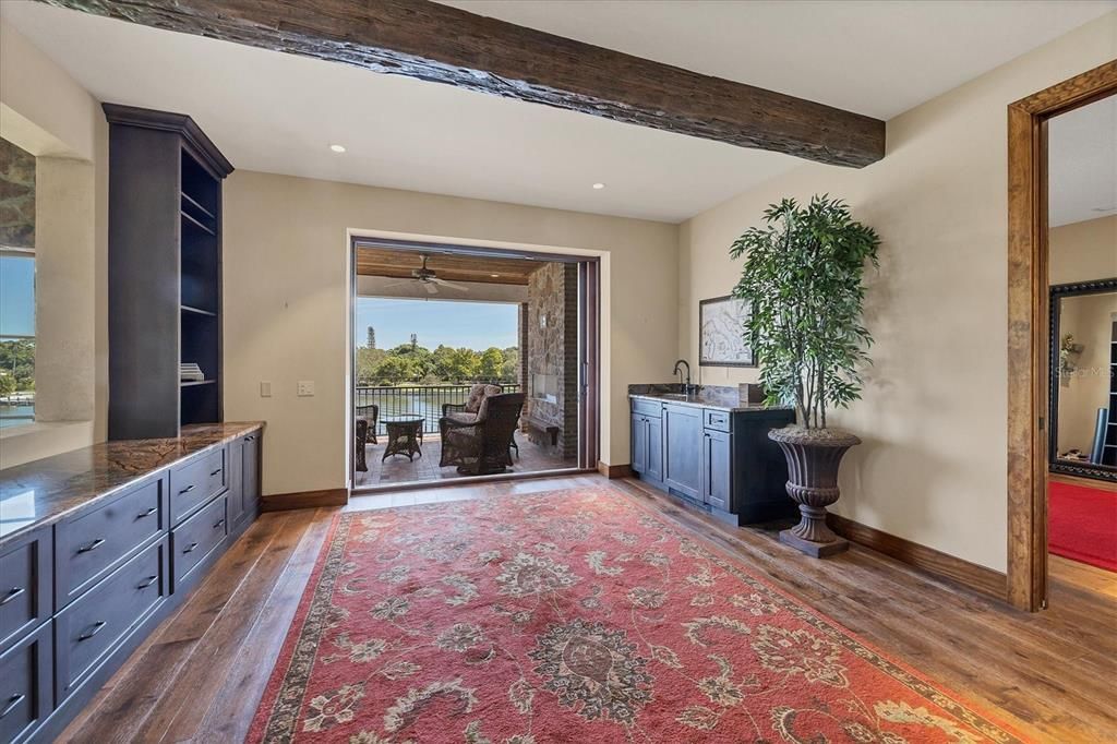 待售: $5,750,000 (4 贝兹, 3 浴室, 5826 平方英尺)