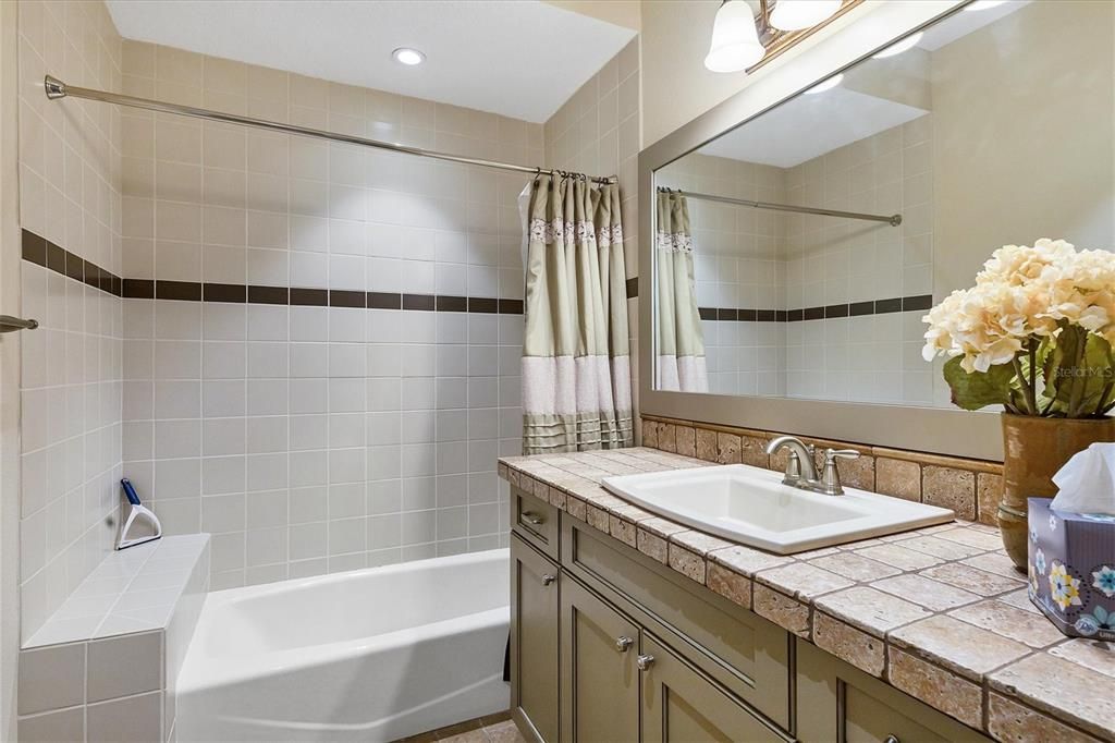 待售: $5,750,000 (4 贝兹, 3 浴室, 5826 平方英尺)