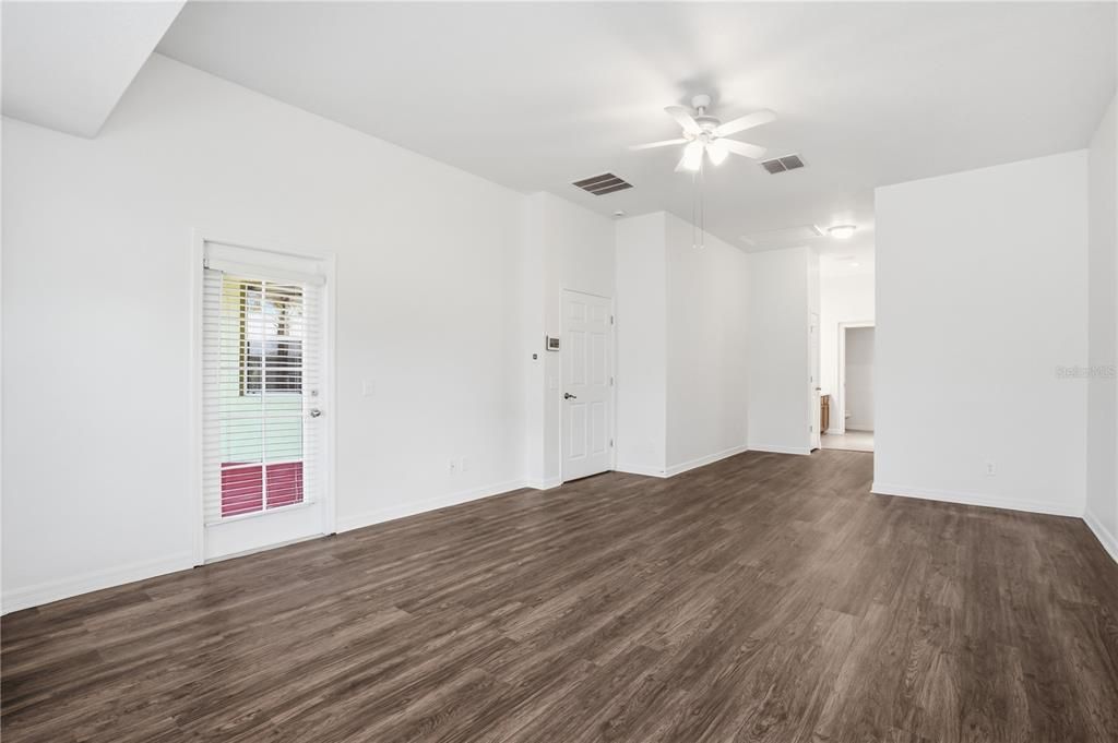 待售: $515,000 (4 贝兹, 3 浴室, 3117 平方英尺)