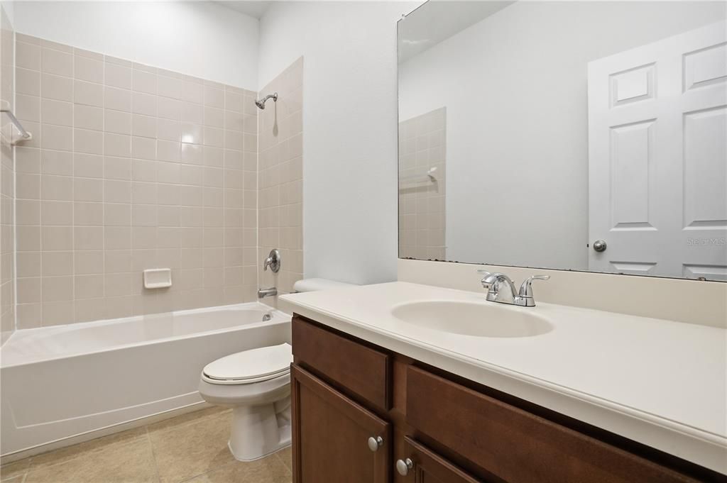 待售: $515,000 (4 贝兹, 3 浴室, 3117 平方英尺)