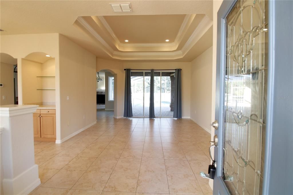 На продажу: $610,000 (4 спален, 2 ванн, 2535 Квадратных фут)