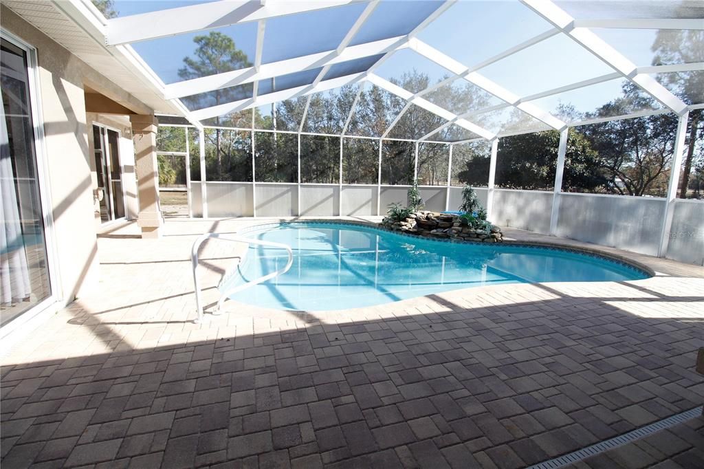 На продажу: $610,000 (4 спален, 2 ванн, 2535 Квадратных фут)