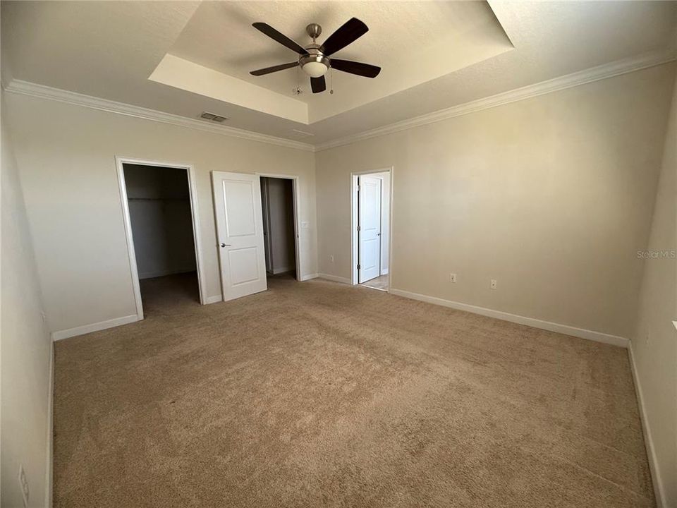 For Rent: $2,000 (3 beds, 2 baths, 1828 Square Feet)
